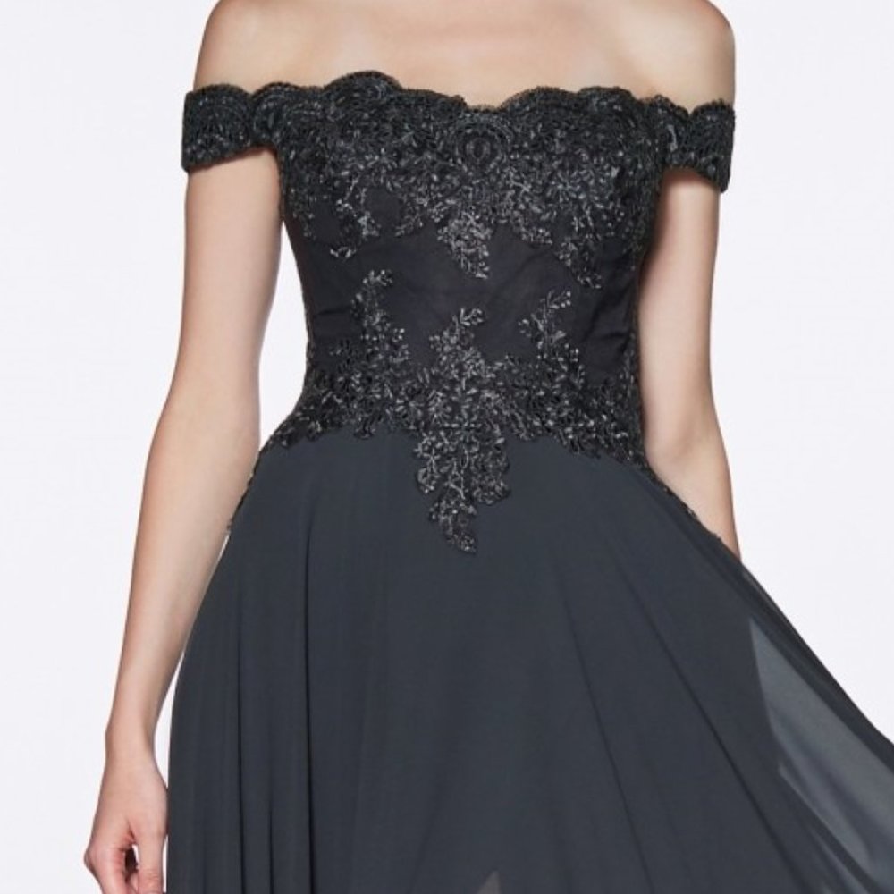 NEW BLACK A-LINE OFF THE SHOULDER LONG CHIFFON GOWN WITH SLIT ON THE SKIRT 7258 - Picture 3 of 8
